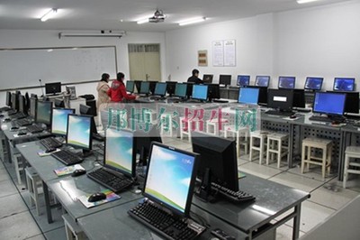 计算机应用技术学校精选指南与信息技术开发方向探究